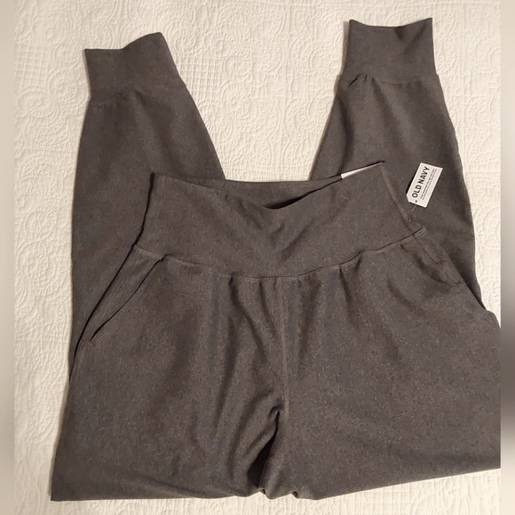 🌺 NWT Old Navy High-Rise Powersoft Legging Joggers - Picture 2 of 11